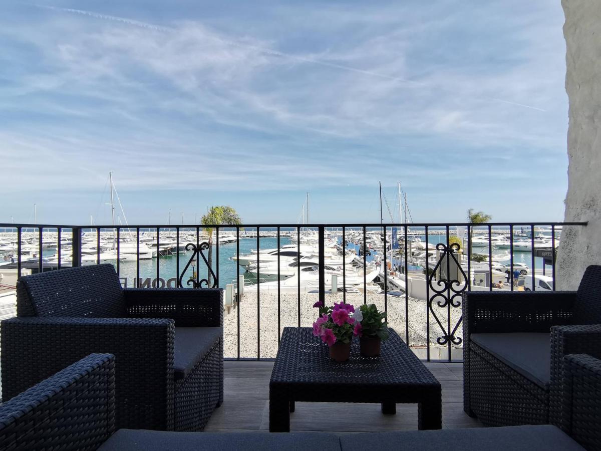 Luxury Front Line In Puerto Banús * Marbella